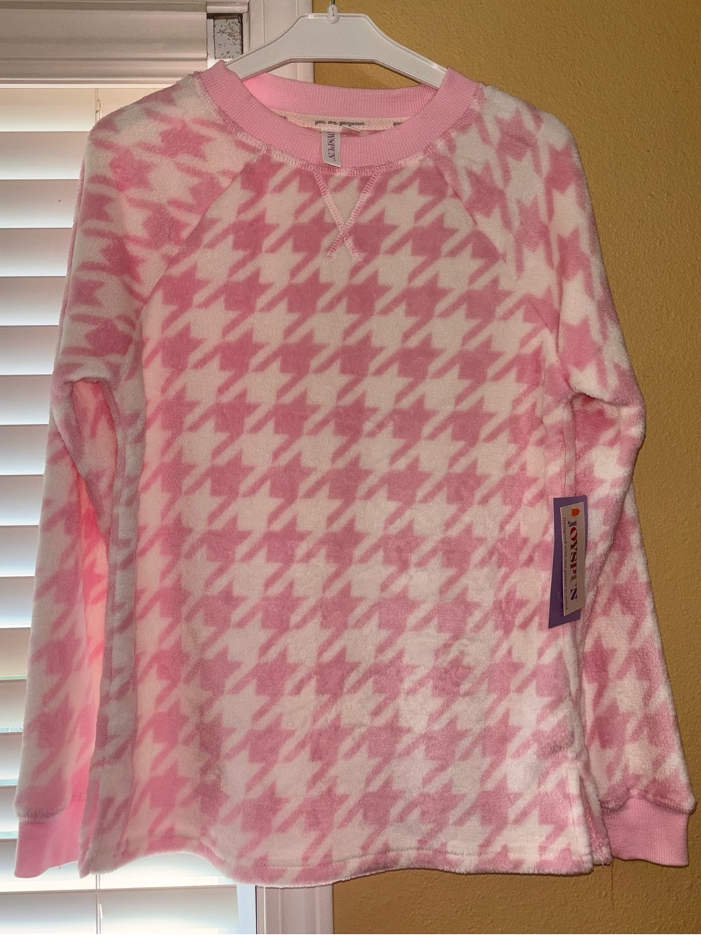 Joyspun Long Sleeve NWT